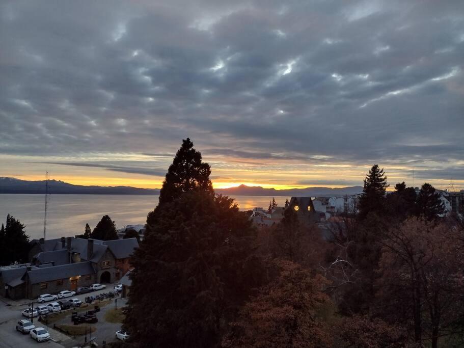 Hermoso Departamento Con Vista Al Lago San Carlos de Bariloche Eksteriør bilde